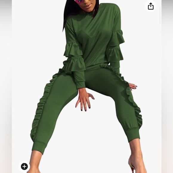 2 Piece Ruffle Jogger Set - Picture 2 of 6